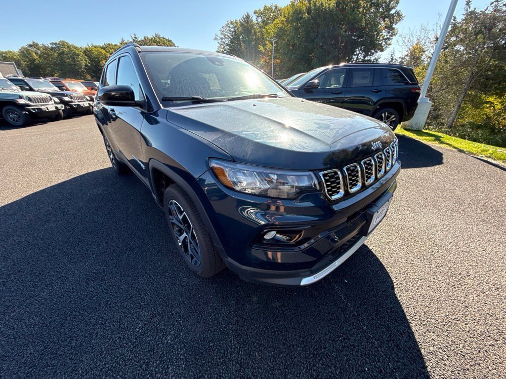 New 2026 Jeep Compass Limited AWD/4WD image 7