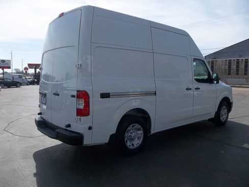 Used 2019 Nissan NV 2500 SV w/ Navigation Package image 7