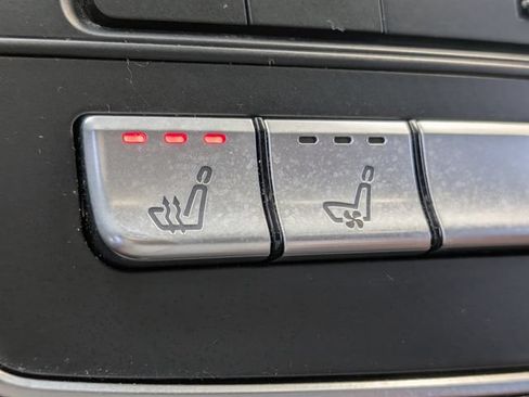 Used 2018 Mercedes-Benz GLE 350 4MATIC image 25