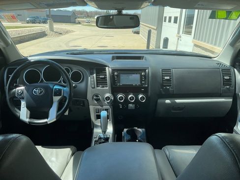 Used 2017 Toyota Sequoia Limited image 10