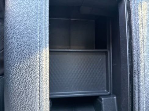 Used 2024 Toyota Grand Highlander Platinum image 29