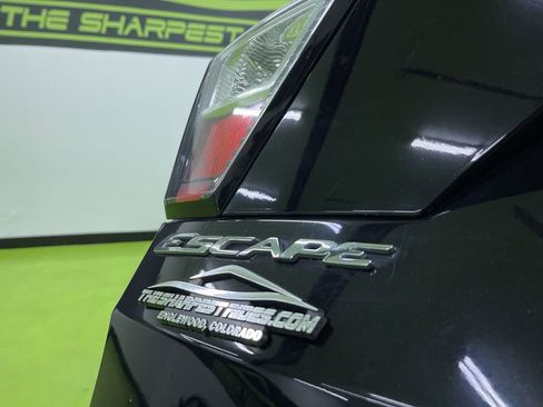 Used 2018 Ford Escape SEL image 13
