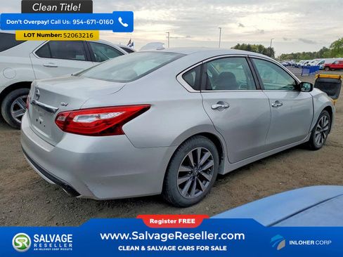 Used 2017 Nissan Altima 2.5 SV FWD image 4