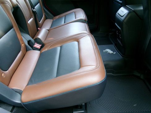 Used 2024 Ford Bronco Outer Banks AWD/4WD image 25