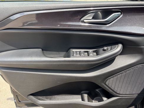 Used 2023 Jeep Grand Cherokee Altitude image 14