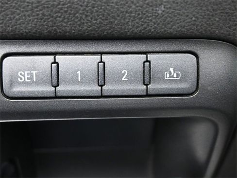 Used 2017 Chevrolet Silverado 1500 LTZ Z71 w/ LTZ Plus Package image 21