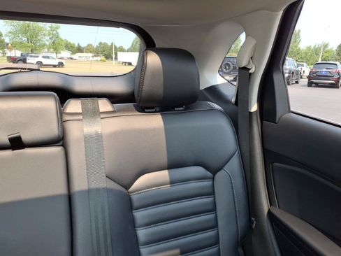 Used 2022 Ford Edge SEL w/ Convenience Package AWD/4WD image 15