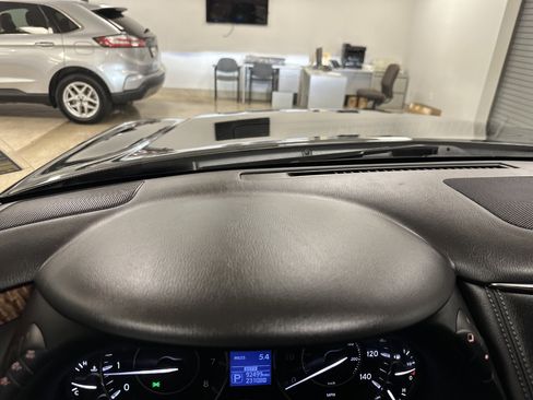 Used 2020 Nissan Armada SL w/ Premium Package image 63