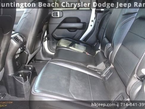 Used 2021 Jeep Gladiator Overland w/ Popular Equipment Package image 48