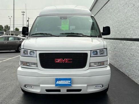New 2026 GMC Savana 2500 Extended w/ Driver Convenience Package RWD image 5