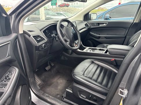 Used 2024 Ford Edge SEL AWD/4WD image 4