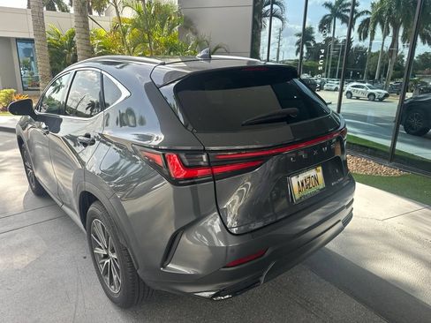 Certified 2025 Lexus NX 250 FWD w/ Accessory Package (Z2) image 10