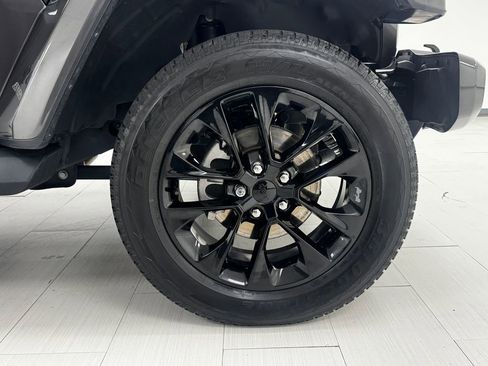 Used 2021 Jeep Wrangler Unlimited Sahara image 40