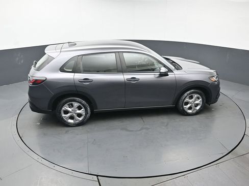Used 2023 Honda HR-V LX image 39