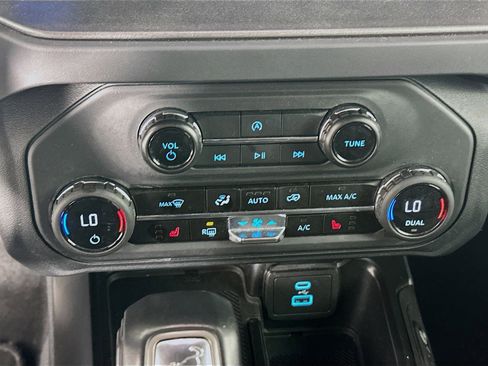 Used 2025 Ford Bronco Big Bend image 22