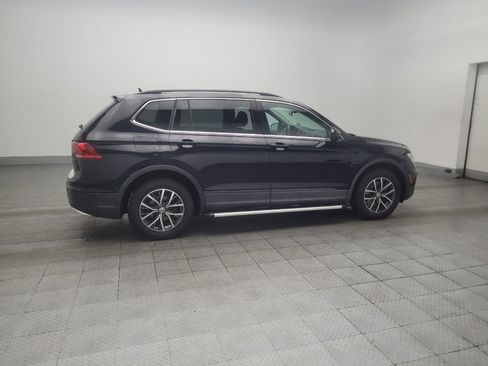 Used 2019 Volkswagen Tiguan SE w/ Panoramic Sunroof Package AWD/4WD image 10