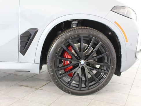New 2026 BMW X5 xDrive40i w/ M Sport Package image 21