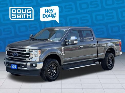 Used 2020 Ford F350 Lariat w/ Chrome Package AWD/4WD image 2