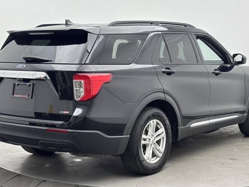 Used 2022 Ford Explorer XLT RWD image 7