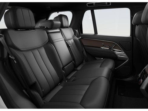 New 2026 Land Rover Range Rover SE image 7