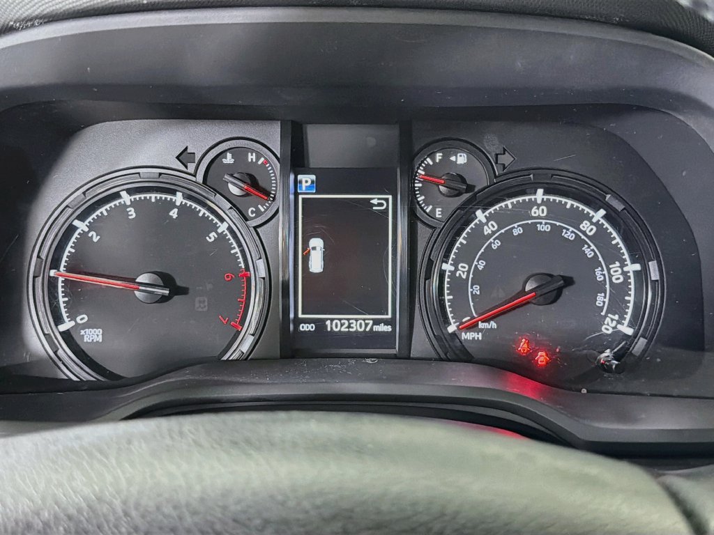 Used 2021 Toyota 4Runner SR5 Premium w/ Moonroof Package AWD/4WD image 16