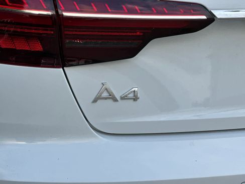 Used 2023 Audi A4 2.0T Premium w/ Convenience Package image 26