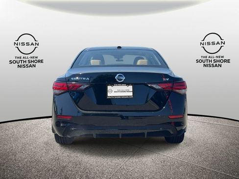 Used 2023 Nissan Sentra SV w/ SV Premium Package FWD image 6