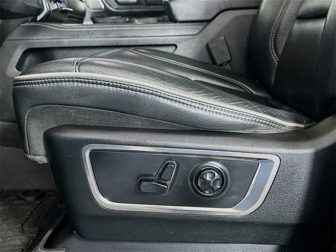 Used 2019 RAM 1500 Limited image 19