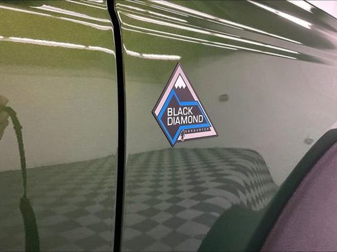 Used 2023 Ford Bronco Black Diamond w/ Sasquatch Package image 33