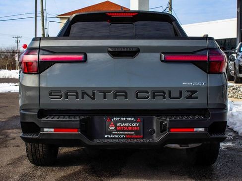 Used 2023 Hyundai Santa Cruz SEL Premium AWD/4WD image 5
