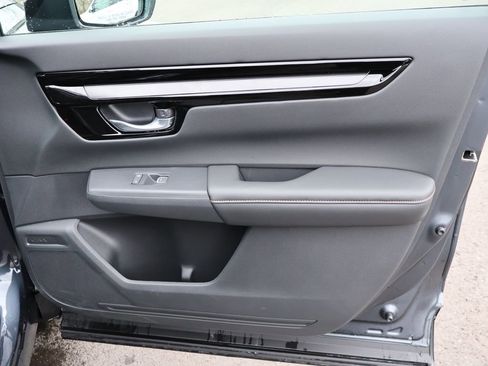 Certified 2026 Honda CR-V Sport Touring image 11