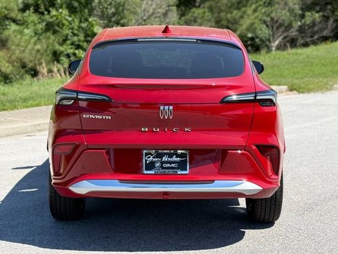 New 2026 Buick Envista Avenir FWD image 11