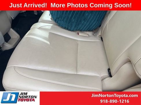 Used 2019 Toyota Highlander XLE FWD image 10