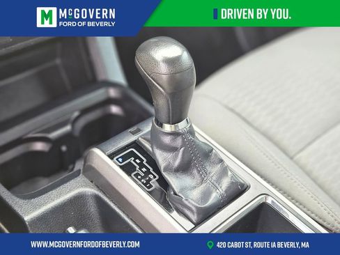 Used 2019 Toyota Tacoma SR5 w/ SR5 Appearance Package (SM) AWD/4WD image 22