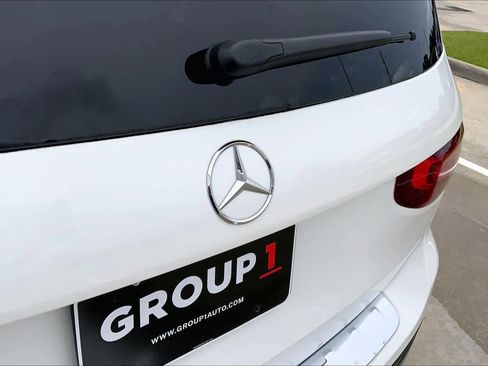 Used 2023 Mercedes-Benz GLB 250 image 31
