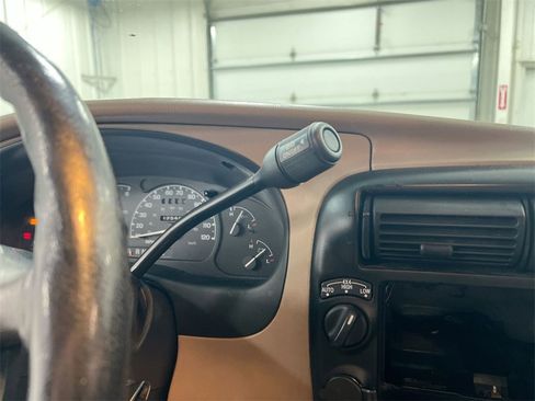 Used 1997 Ford Explorer XL image 16