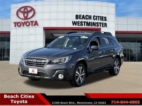 Used 2018 Subaru Outback 2.5i Limited image 6