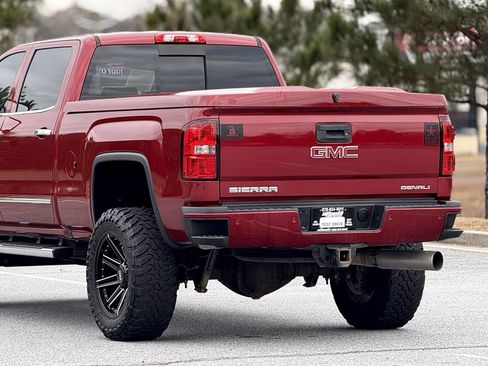 Used 2019 GMC Sierra 3500 Denali w/ Duramax Plus Package image 46