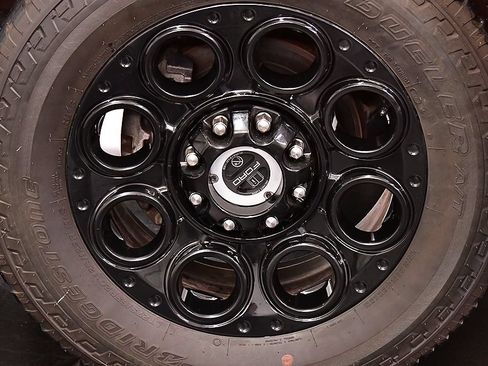 Used 2024 Ford F250 XLT w/ Black Appearance Package AWD/4WD image 9