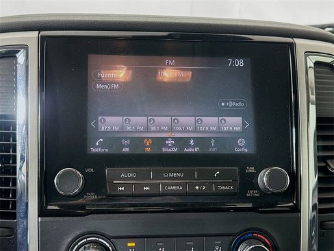 Used 2020 Nissan Titan SV w/ Accessory Utility Package image 14