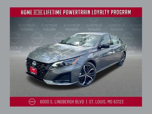 New 2025 Nissan Altima 2.5 SR w/ SR Premium Package image 1
