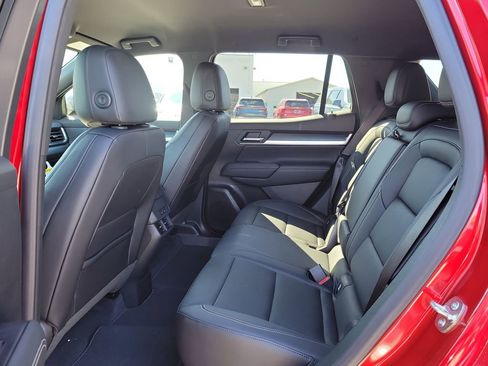 New 2026 GMC Terrain Elevation w/ Elevation Premium Package AWD/4WD image 11