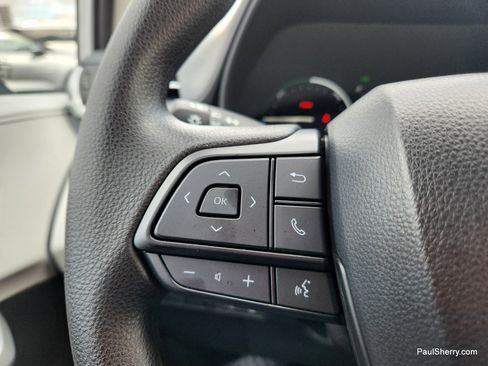 New 2026 Toyota Sienna LE FWD image 48