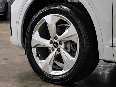 Used 2021 Audi Q5 Prestige w/ Prestige Package image 57