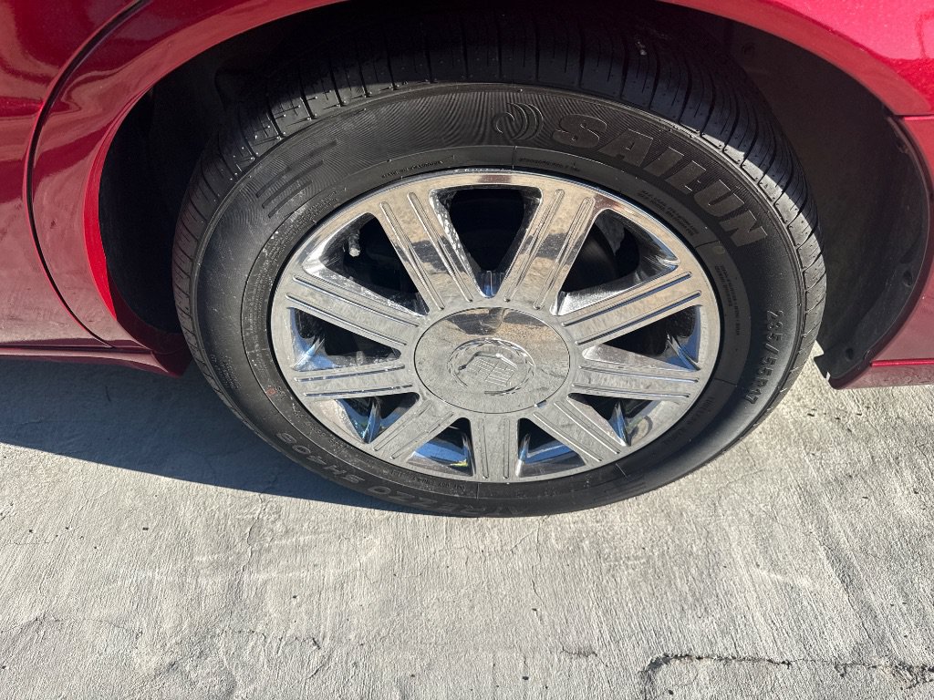 Used 2006 Cadillac DTS FWD image 9
