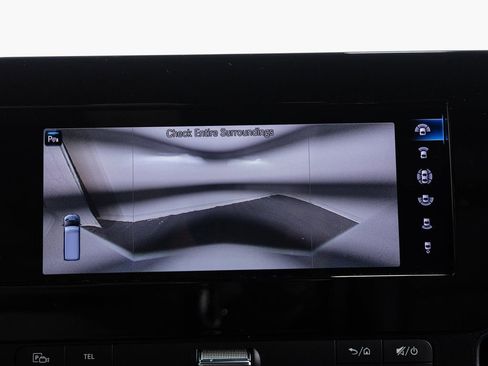 Used 2024 Mercedes-Benz Sprinter 144 Cargo image 17