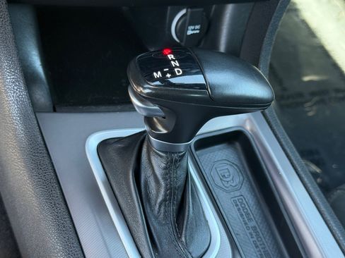 Used 2023 Dodge Charger SXT RWD image 19