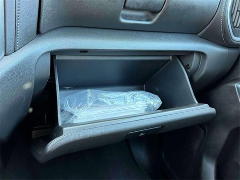 Used 2020 Chevrolet Silverado 1500 LT w/ All-Star Edition image 32