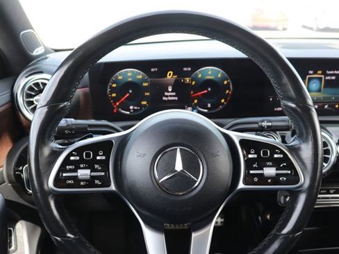 Used 2021 Mercedes-Benz A 220 image 19
