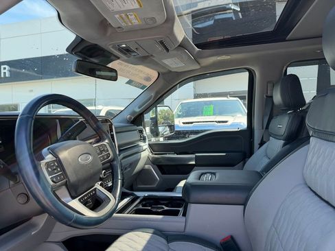 Used 2024 Ford F350 Limited w/ FX4 Off-Road Package AWD/4WD image 47